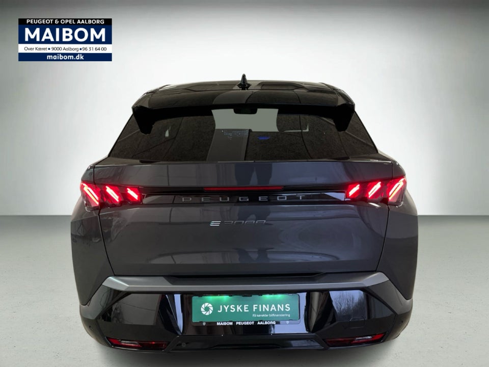 Peugeot e-3008 77 GT Pack 5d