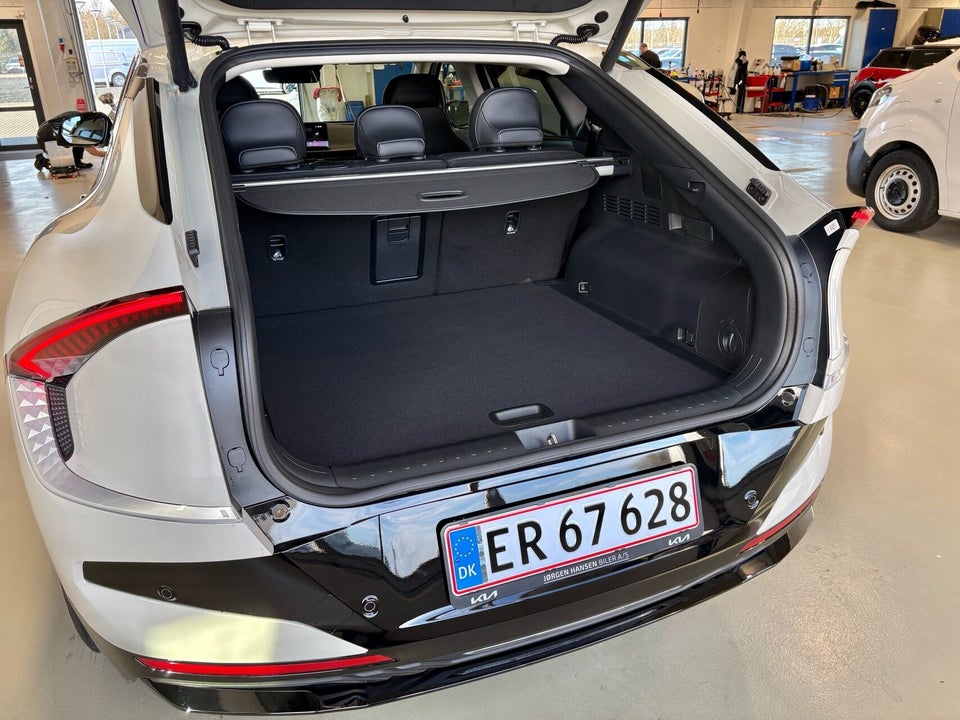 Kia EV6 84 Long Range Upgrade 5d