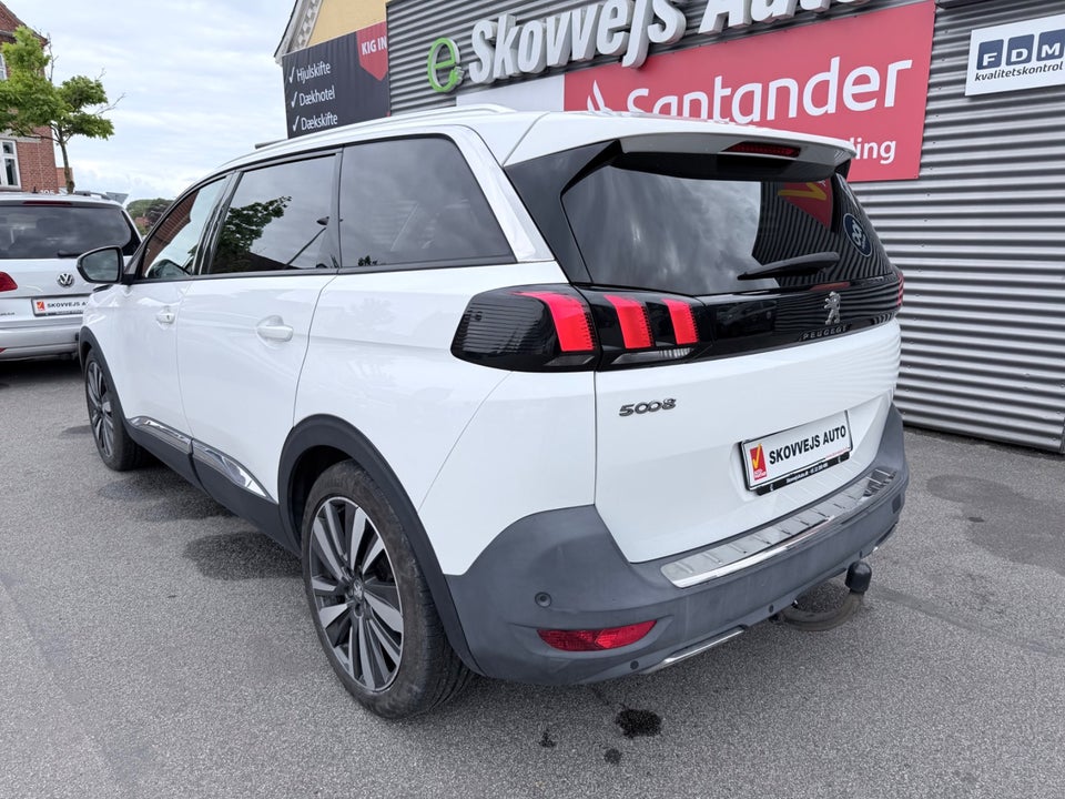 Peugeot 5008 1,5 BlueHDi 130 Allure EAT8 7prs 5d