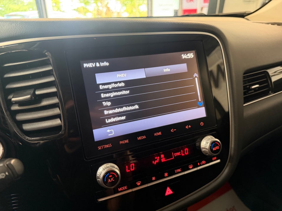 Mitsubishi Outlander 2,4 PHEV Intense CVT 4WD 5d