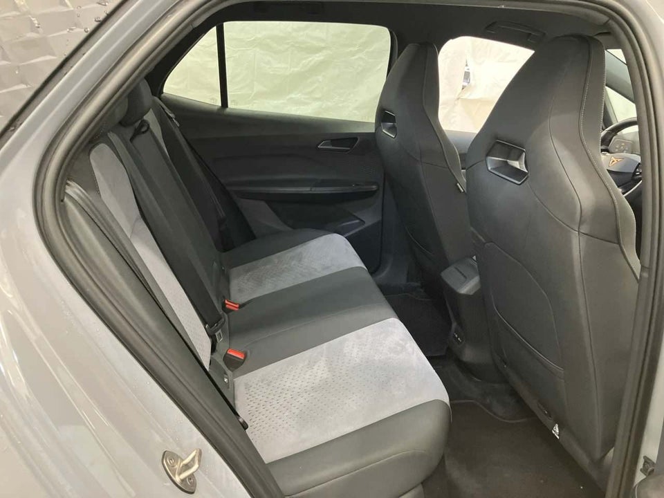 Cupra Born 58 High 5d