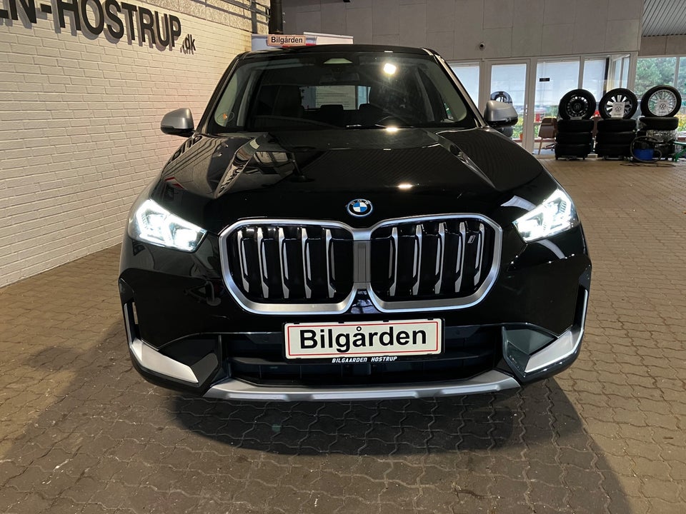 BMW iX1 xDrive30 X-Line 5d