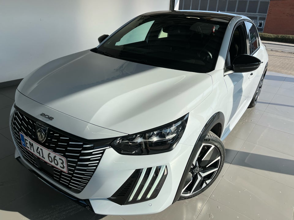 Peugeot e-208 54 GT Pack 5d