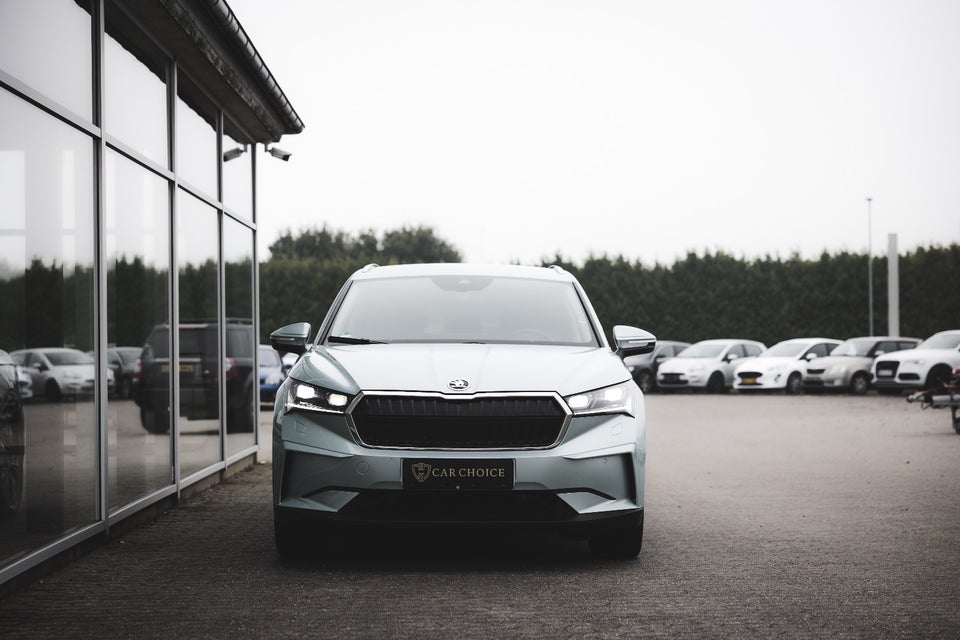 Skoda Enyaq 80 iV Loft 5d