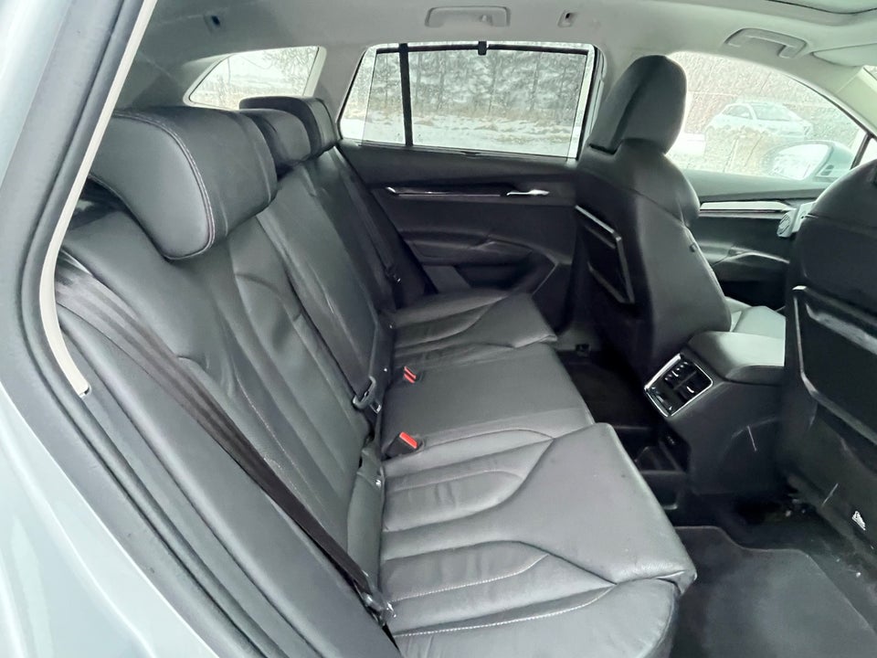 Skoda Enyaq 80 iV Suite 5d