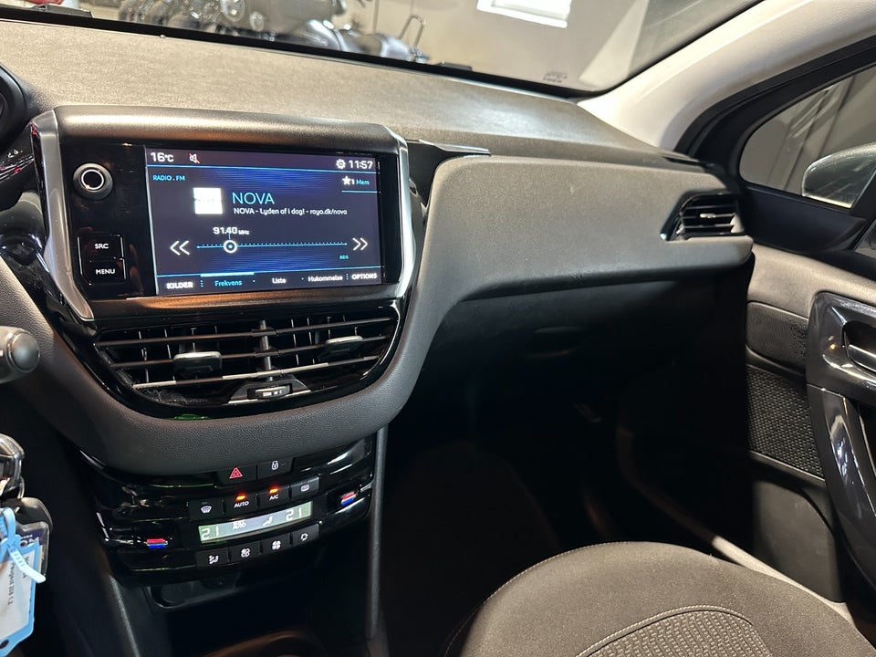 Peugeot 208 1,2 e-THP 110 Active 5d