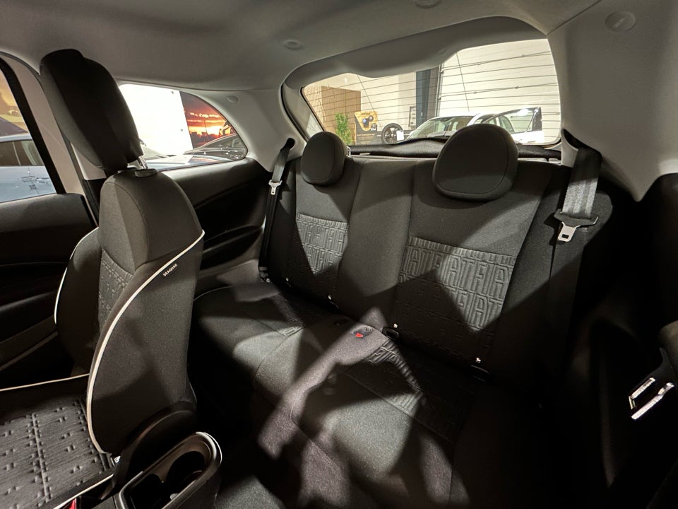 Fiat 500e 42 Icon 3d