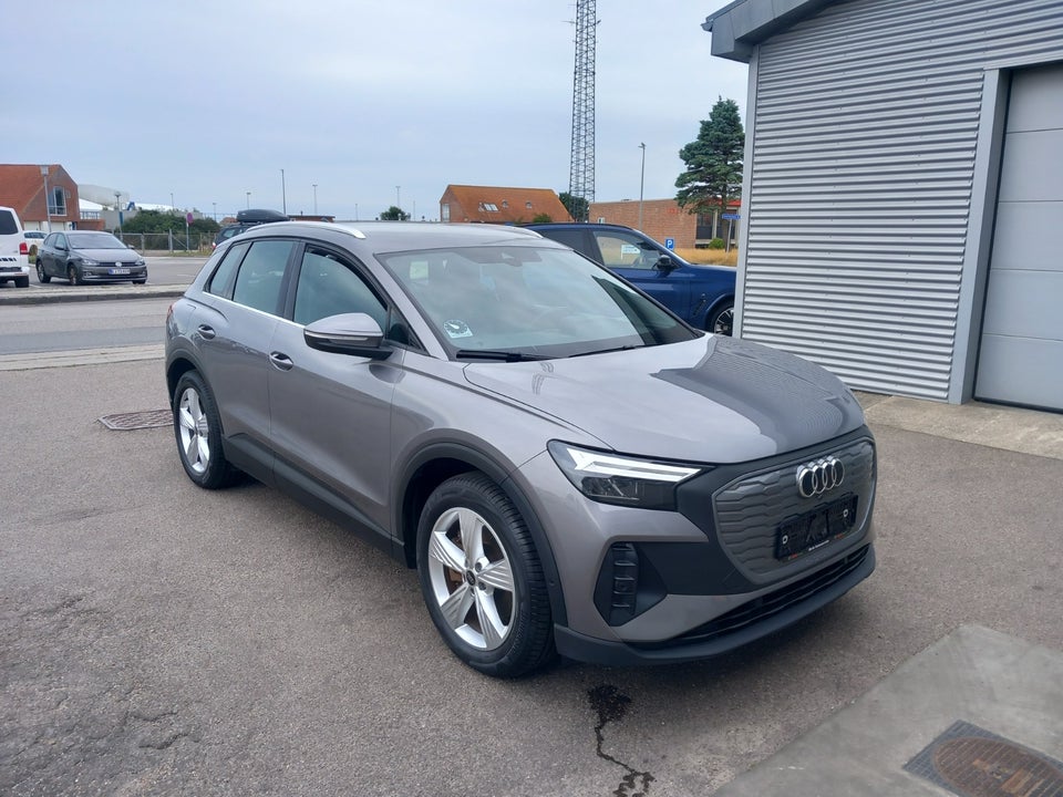 Audi Q4 e-tron 40 Attitude 5d