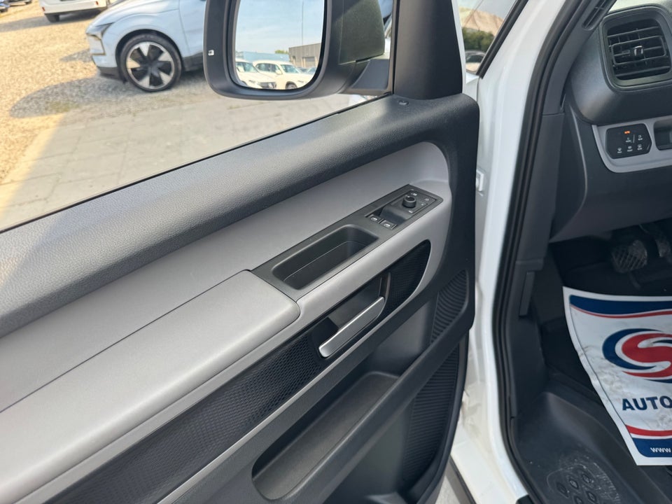 VW ID. Buzz 77 Pro Van 5d