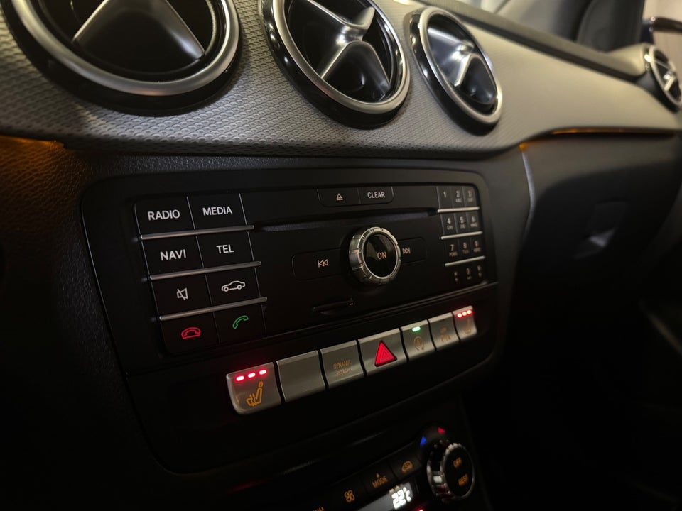 Mercedes B200 d 2,2 Progressive aut. 5d