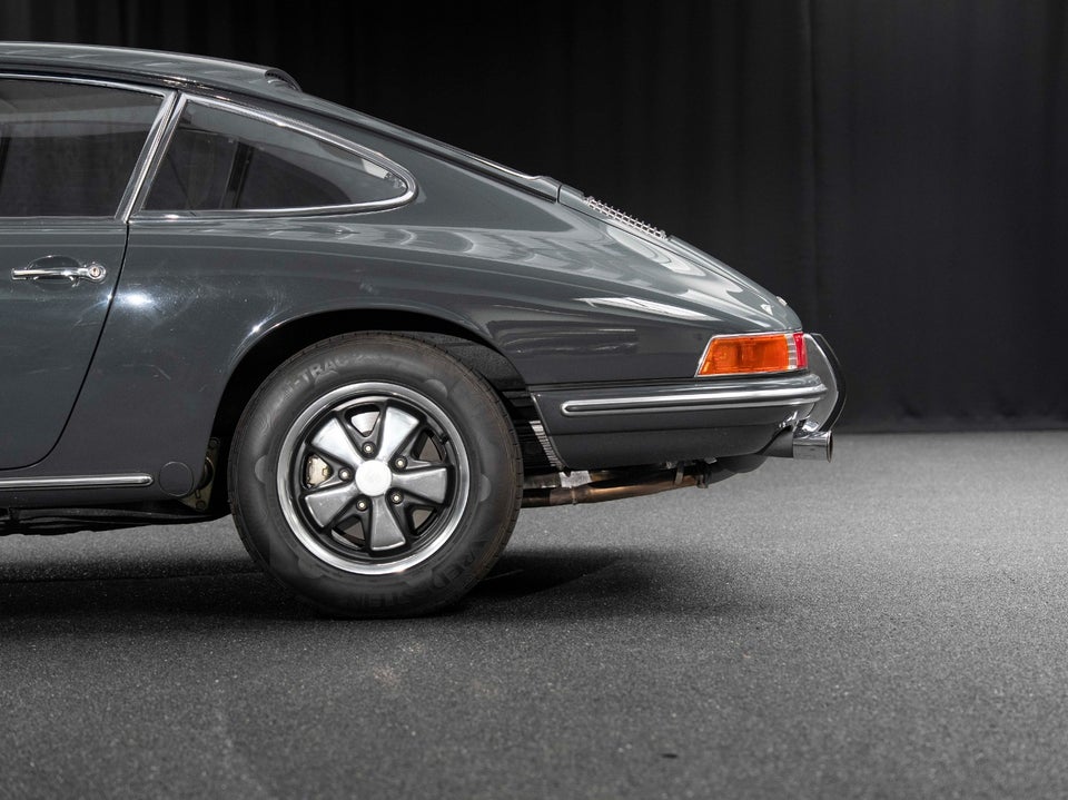 Porsche 911 2,0 Coupé 2d