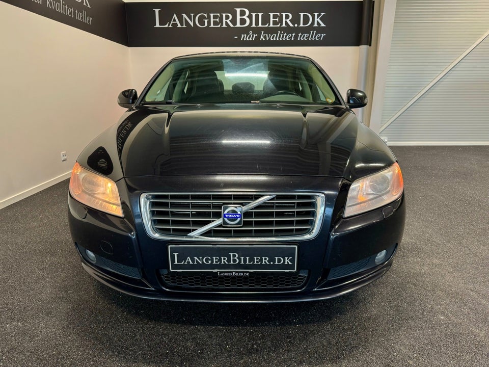 Volvo S80 2,5 T Summum aut. 4d