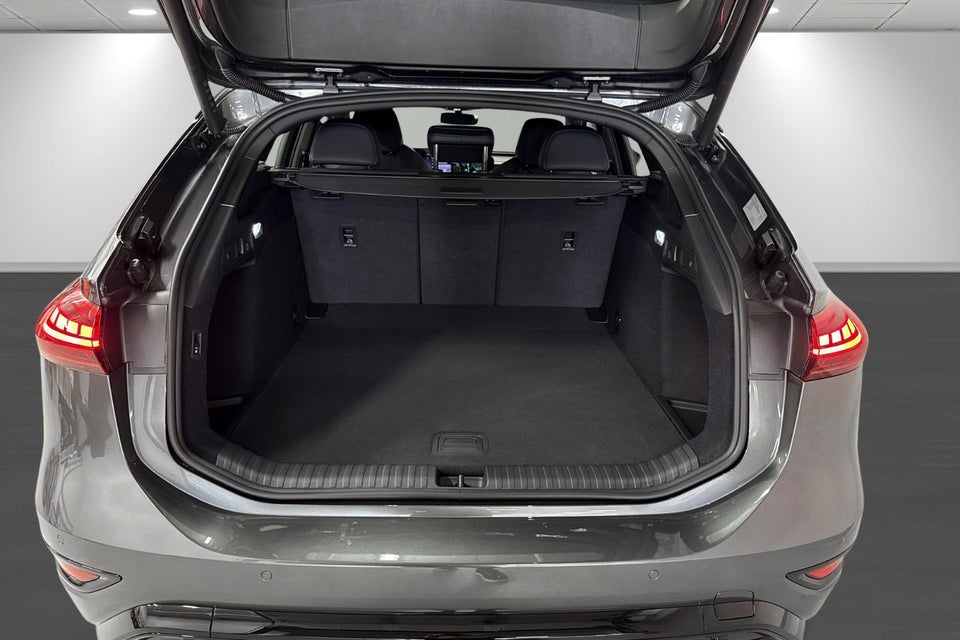 Audi A6 e-tron S-line plus Avant quattro 5d