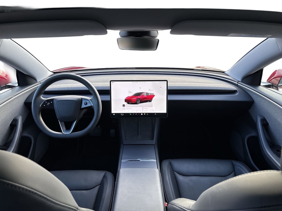 Tesla Model 3 RWD 4d