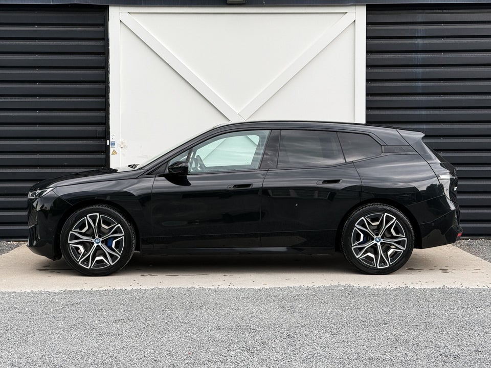 BMW iX xDrive40 Sport 5d