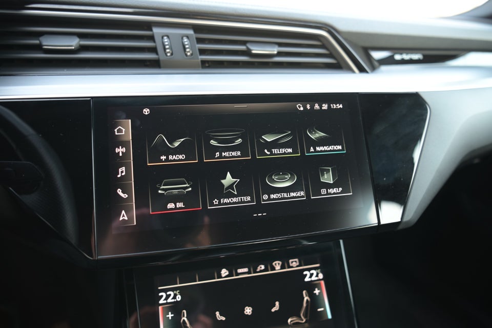 Audi e-tron 55 Advanced quattro 5d