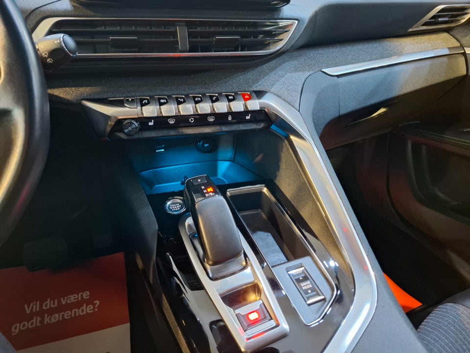 Peugeot 3008 1,6 Hybrid Allure Pack EAT8 5d