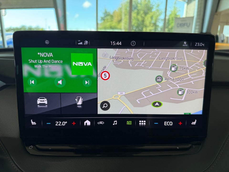 Skoda Enyaq 80 iV Suite 5d