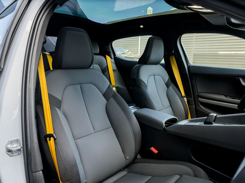 Polestar 2 Performance AWD 5d