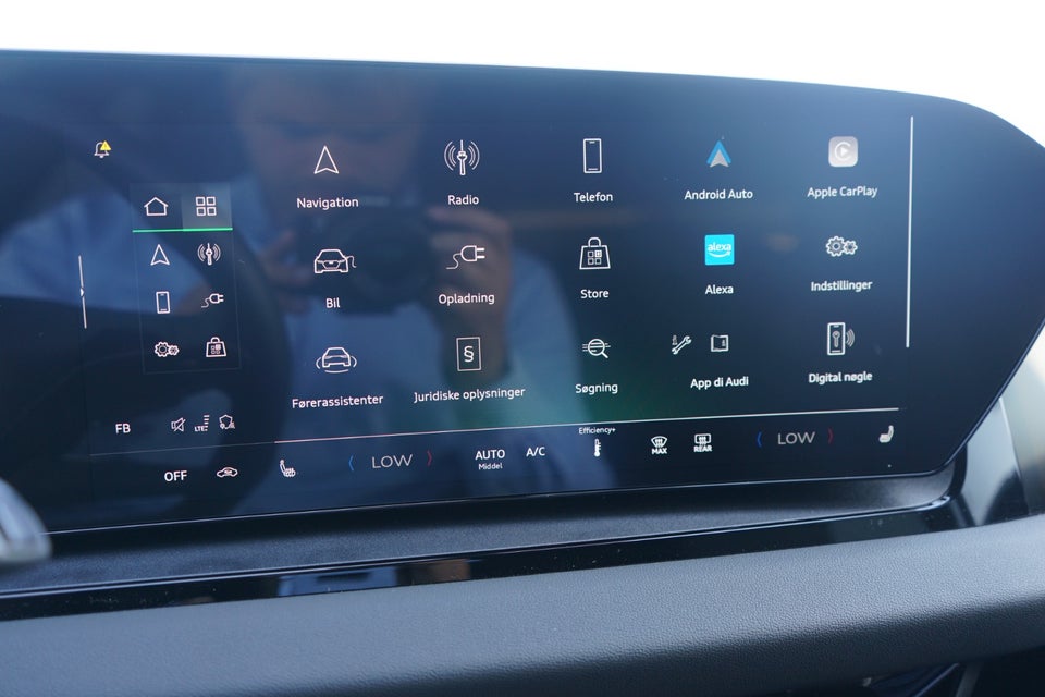 Audi Q6 e-tron S-line performance 5d