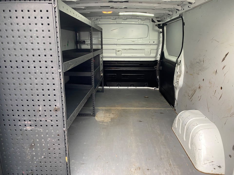 Renault Trafic T29 2,0 dCi 145 L2H1