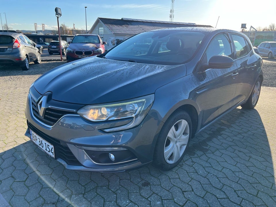 Renault Megane IV 1,2 TCe 100 Zen 5d
