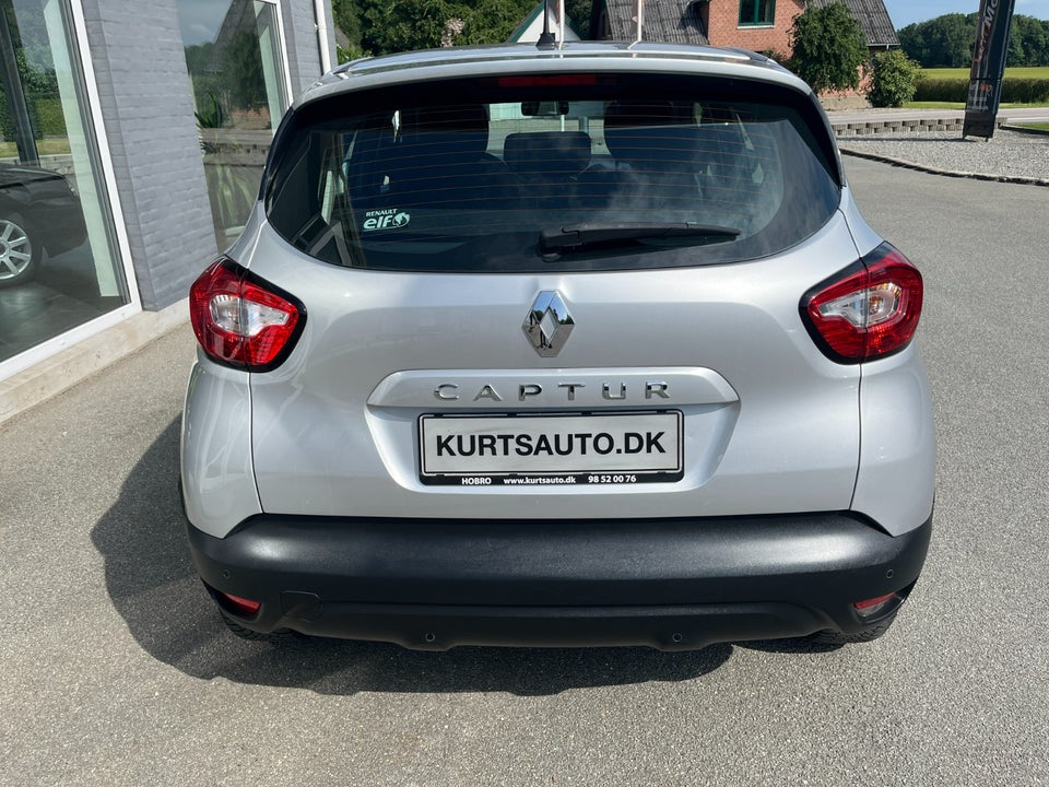 Renault Captur 0,9 TCe 90 Expression 5d