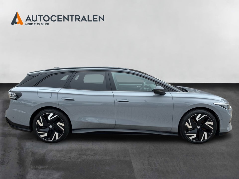 VW ID.7 86 Style S+ Tourer 5d