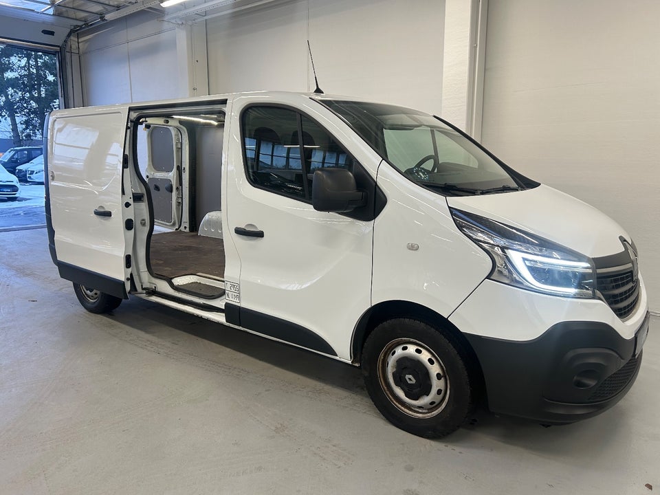 Renault Trafic T29 2,0 dCi 120 L2H1