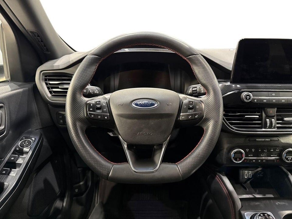 Ford Kuga 2,5 PHEV ST-Line X CVT 5d