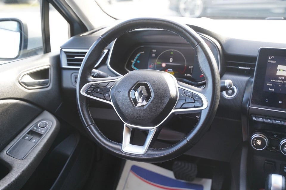 Renault Clio V 1,6 E-Tech Zen 5d