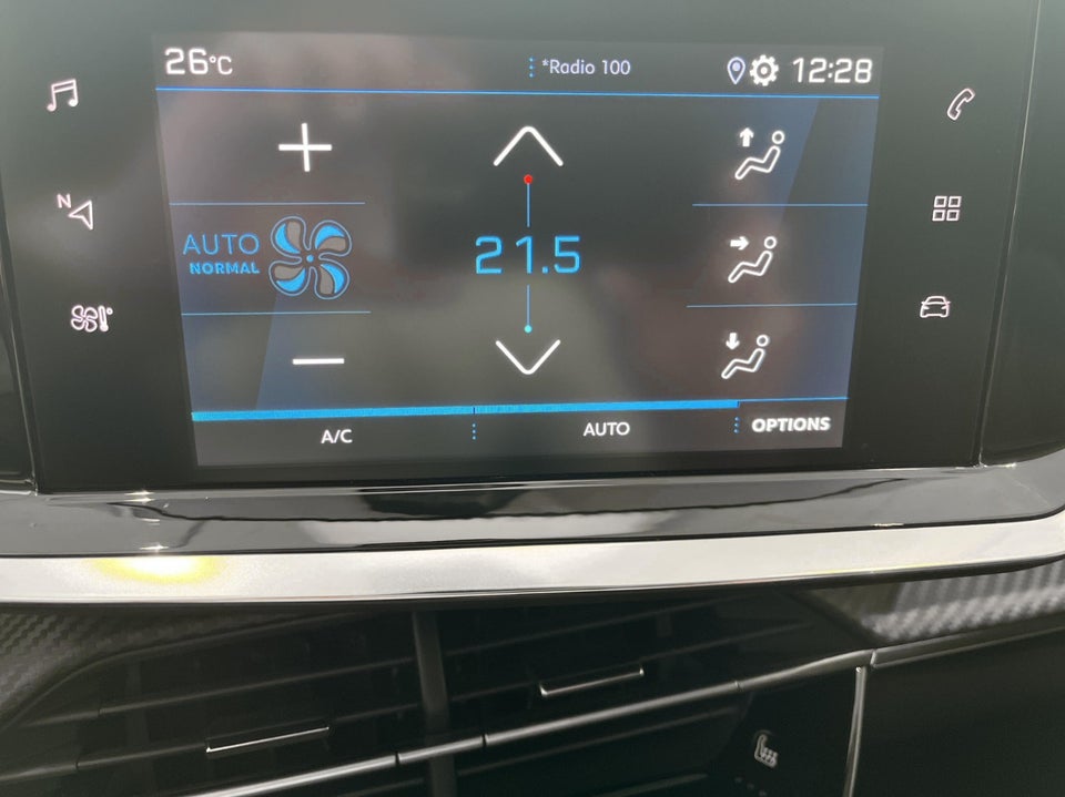 Peugeot 208 1,2 PureTech 100 Allure EAT8 5d