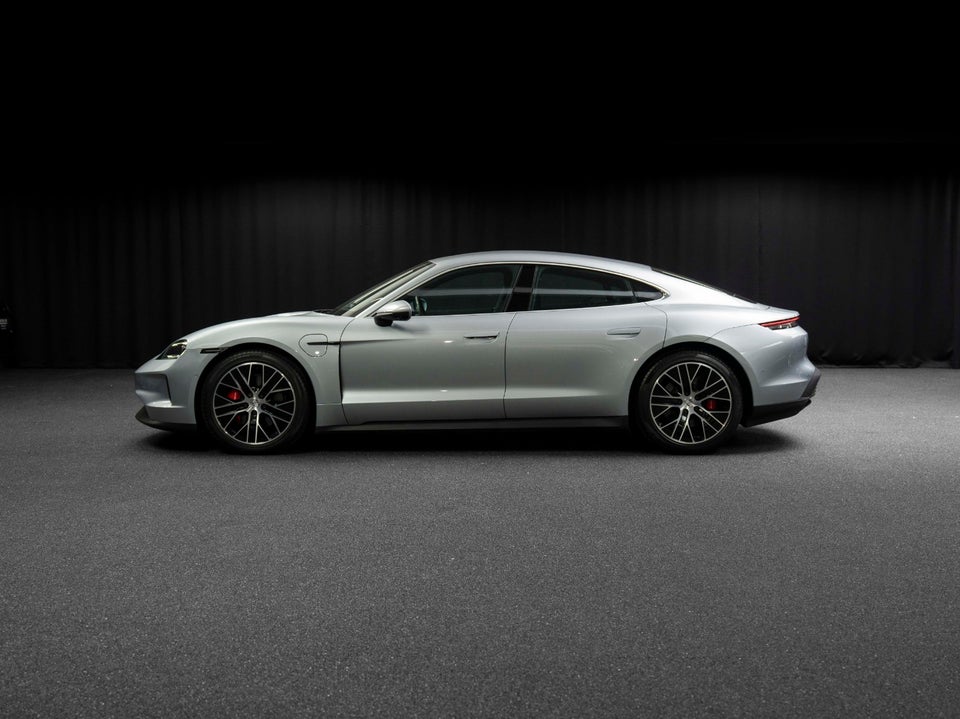 Porsche Taycan 4S Performance+ 4d