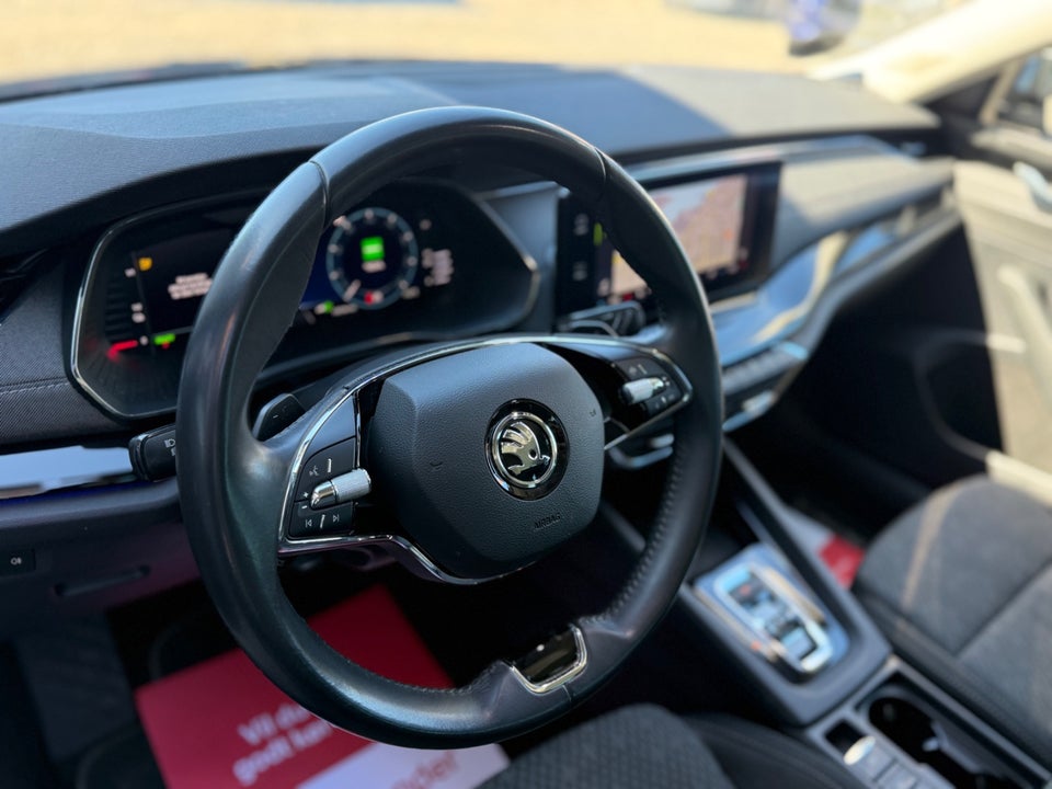 Skoda Octavia 1,4 TSi iV Plus Combi DSG 5d
