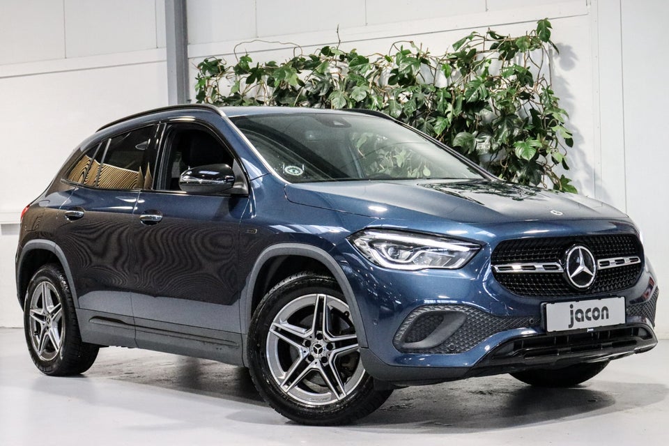 Mercedes GLA250 e 1,3 Progressive aut. 5d
