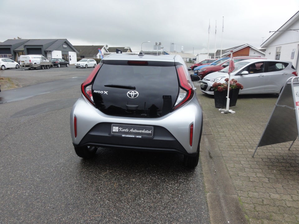 Toyota Aygo X 1,0 Air Active 5d