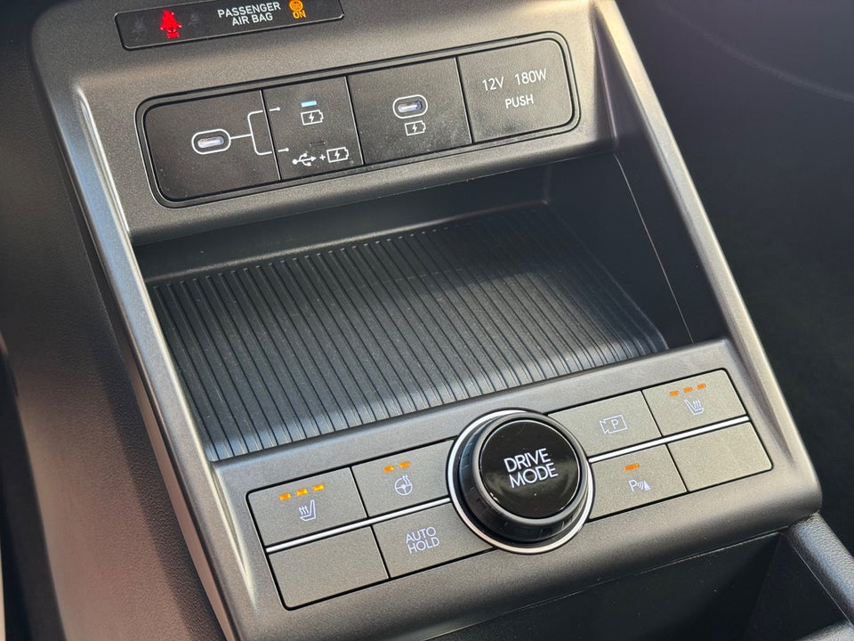 Hyundai Kona 65 EV Essential 5d