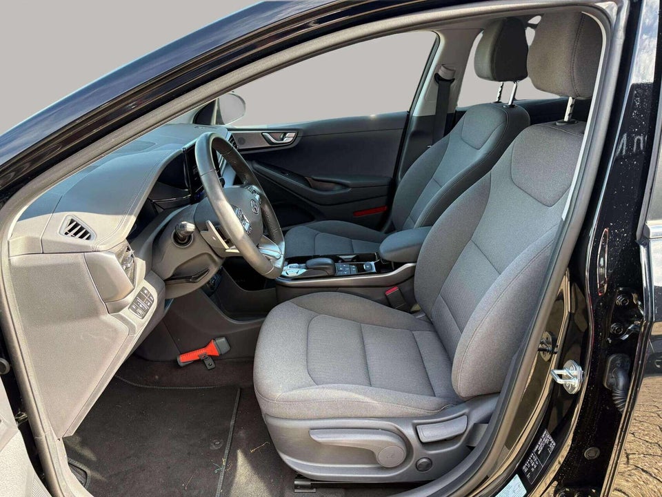 Hyundai Ioniq 40 EV Trend 5d