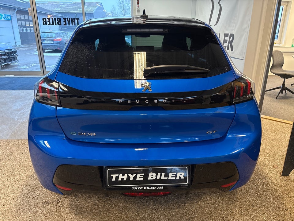 Peugeot e-208 50 GT Sky 5d