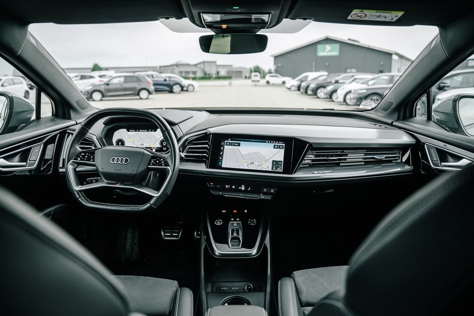 Audi Q4 e-tron 40 S-line Sportback 5d