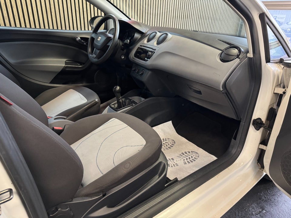 Seat Ibiza 1,2 12V 70 Reference SC 3d