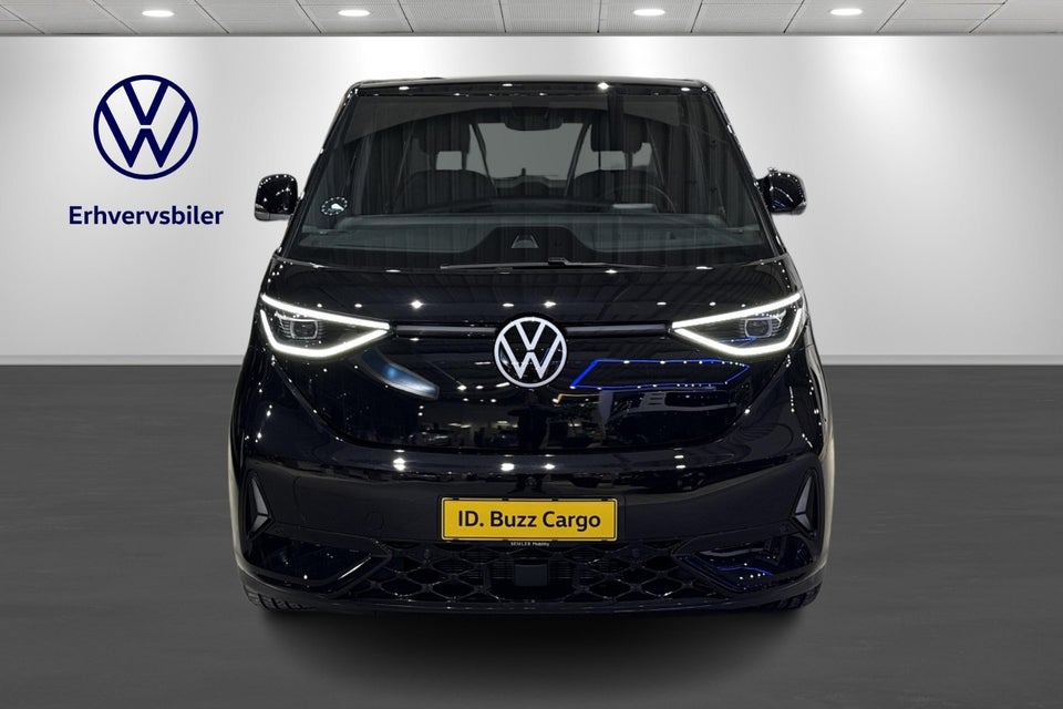 VW ID.Buzz 86 GTX 4Motion LWB Van 5d