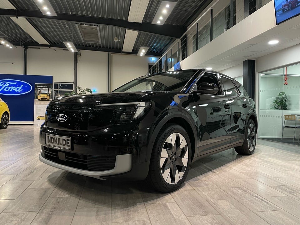 Ford Explorer 82 Premium Extended Range 5d