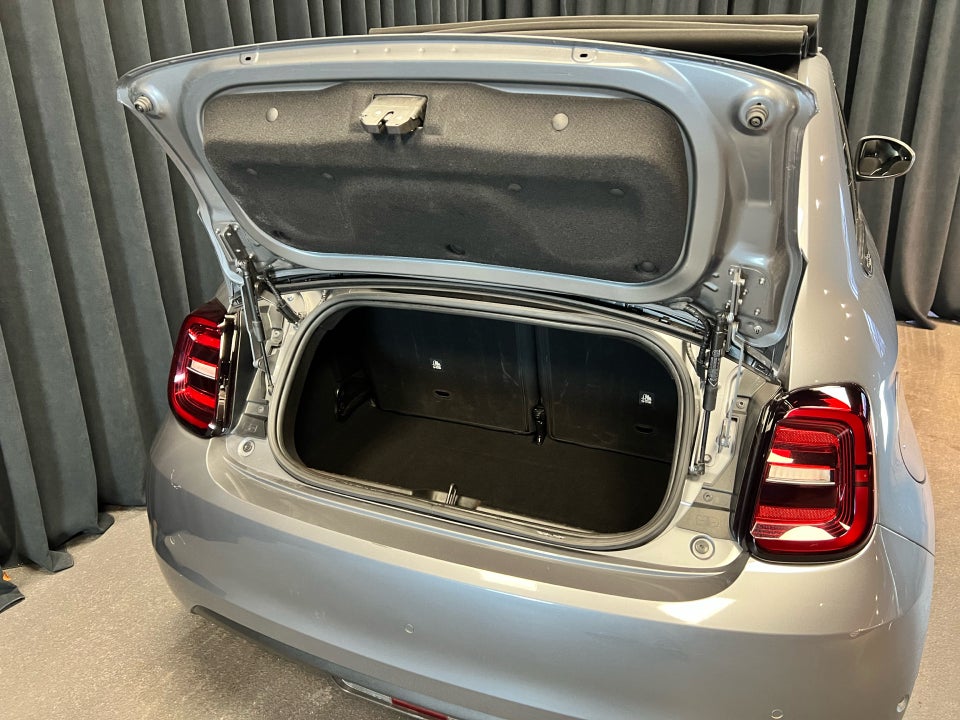 Fiat 500e 42 Icon Cabrio 2d