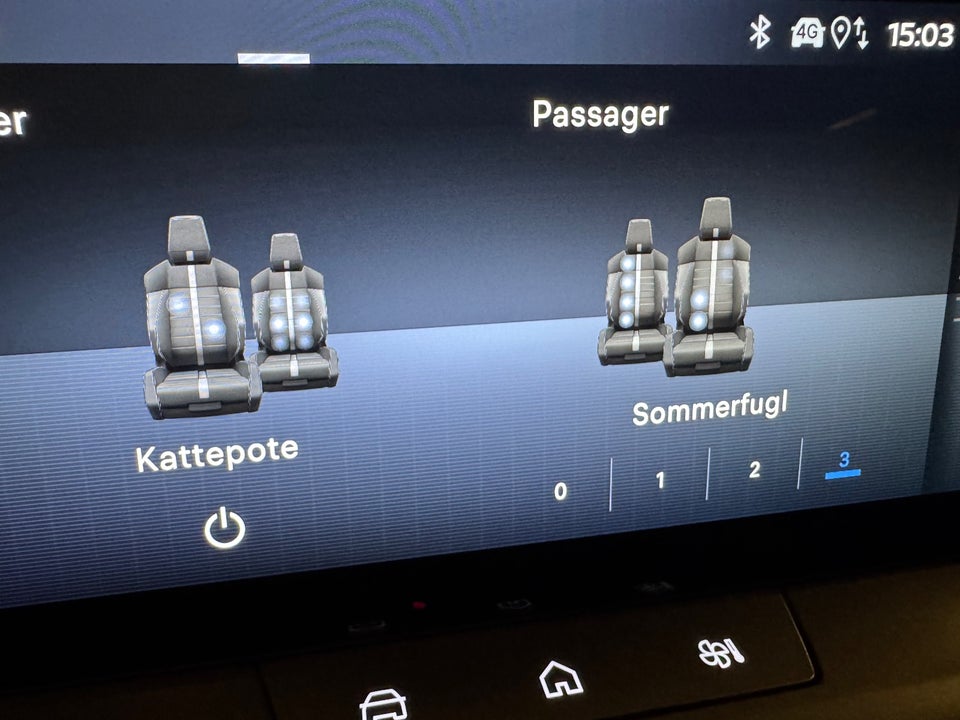 Opel Grandland-e 73 GS Sky 5d