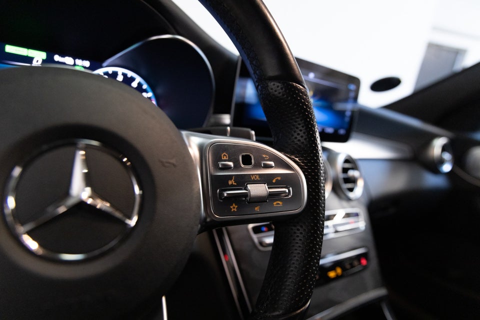 Mercedes C300 de 2,0 AMG Line aut. 4d