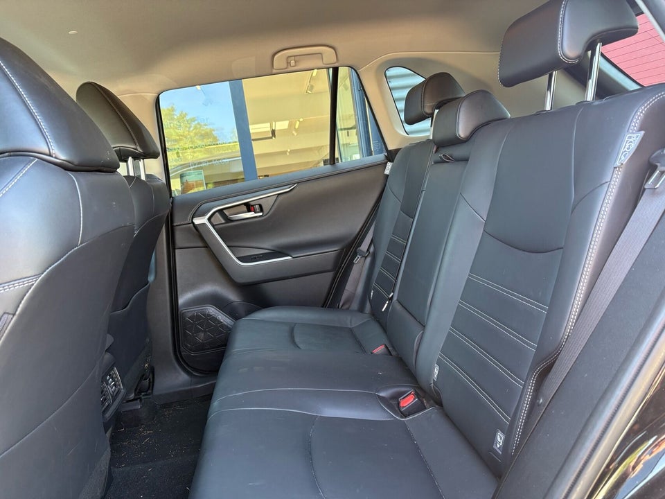 Toyota RAV4 2,5 Hybrid H3 Comfort MDS 5d