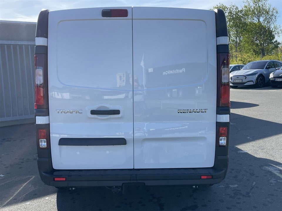 Renault Trafic 2,0 dCi 130 L2H1
