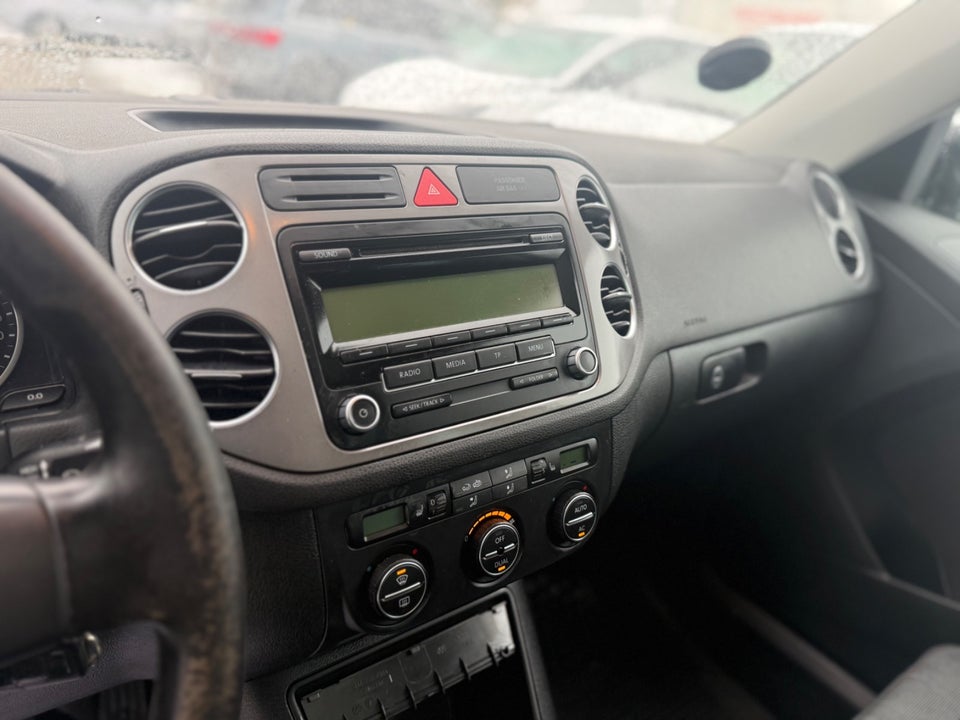 VW Tiguan 2,0 TDi 140 Sport & Style Tiptr. 4Motion Van 5d