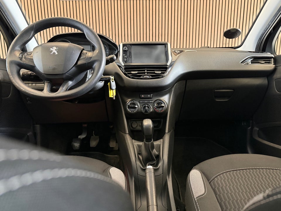 Peugeot 208 1,6 BlueHDi 100 Active 5d